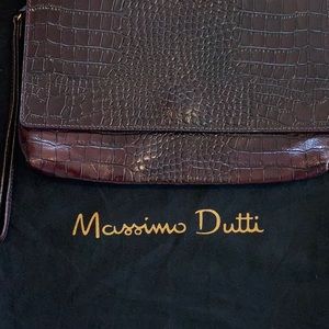 Massimo Dutton Wristlet